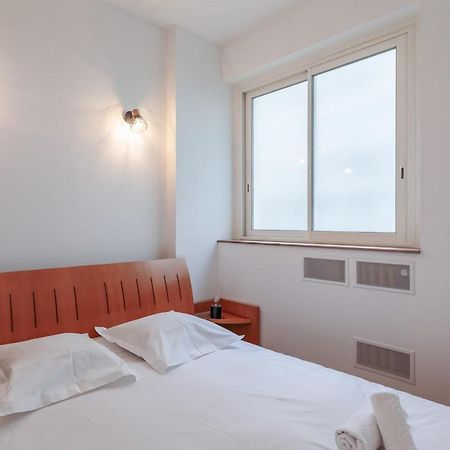 Nice 3 Stars Flat In La Rochelle - Welkeys Экстерьер фото